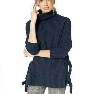 Womens NWT Ugg Ceanne Blue Sweater Medium